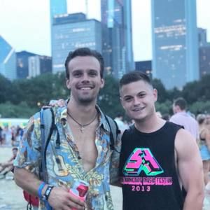 Meet your Posher, Zach